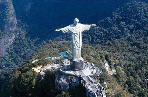 登耶穌山巔 覽巴西風(fēng)景圖片